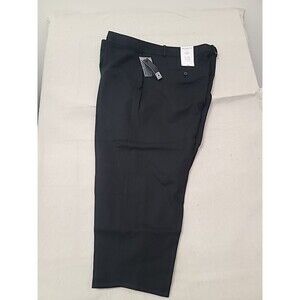 NWT Liz Claiborne Womans Size 20W “Emma" Classic Black Dress Pants Capri